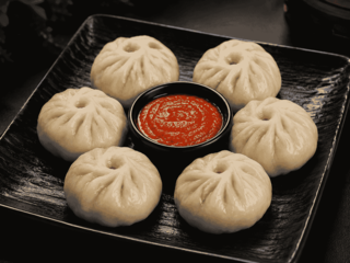 Classic Veg Steamed Momos